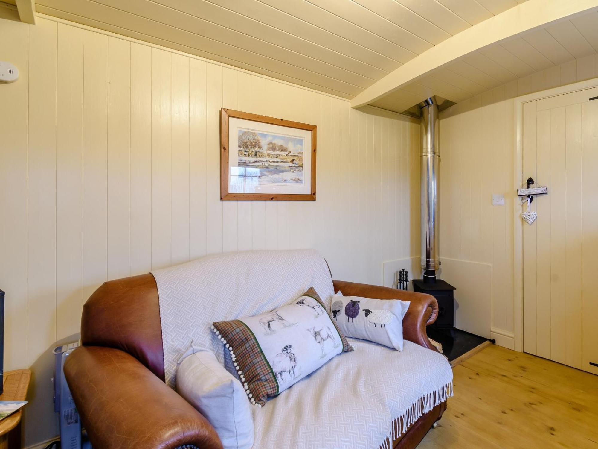 The Lambing Shed Villa Ryhill Exterior photo